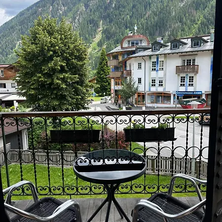 Center Guest house